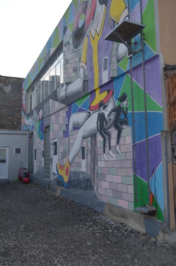 Central Park Studios Bucharest Exterior photo